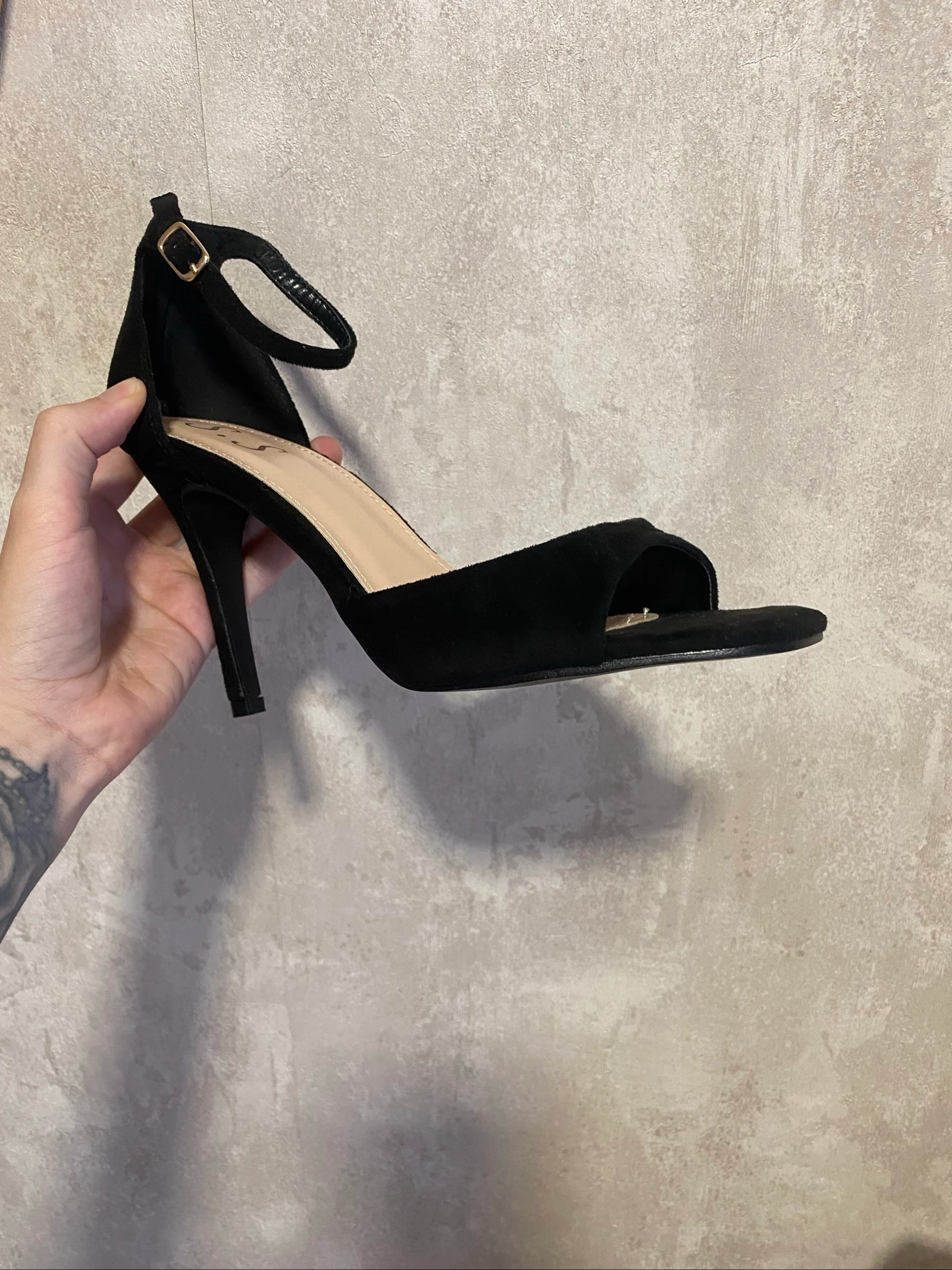 Sandalias de tacon negras